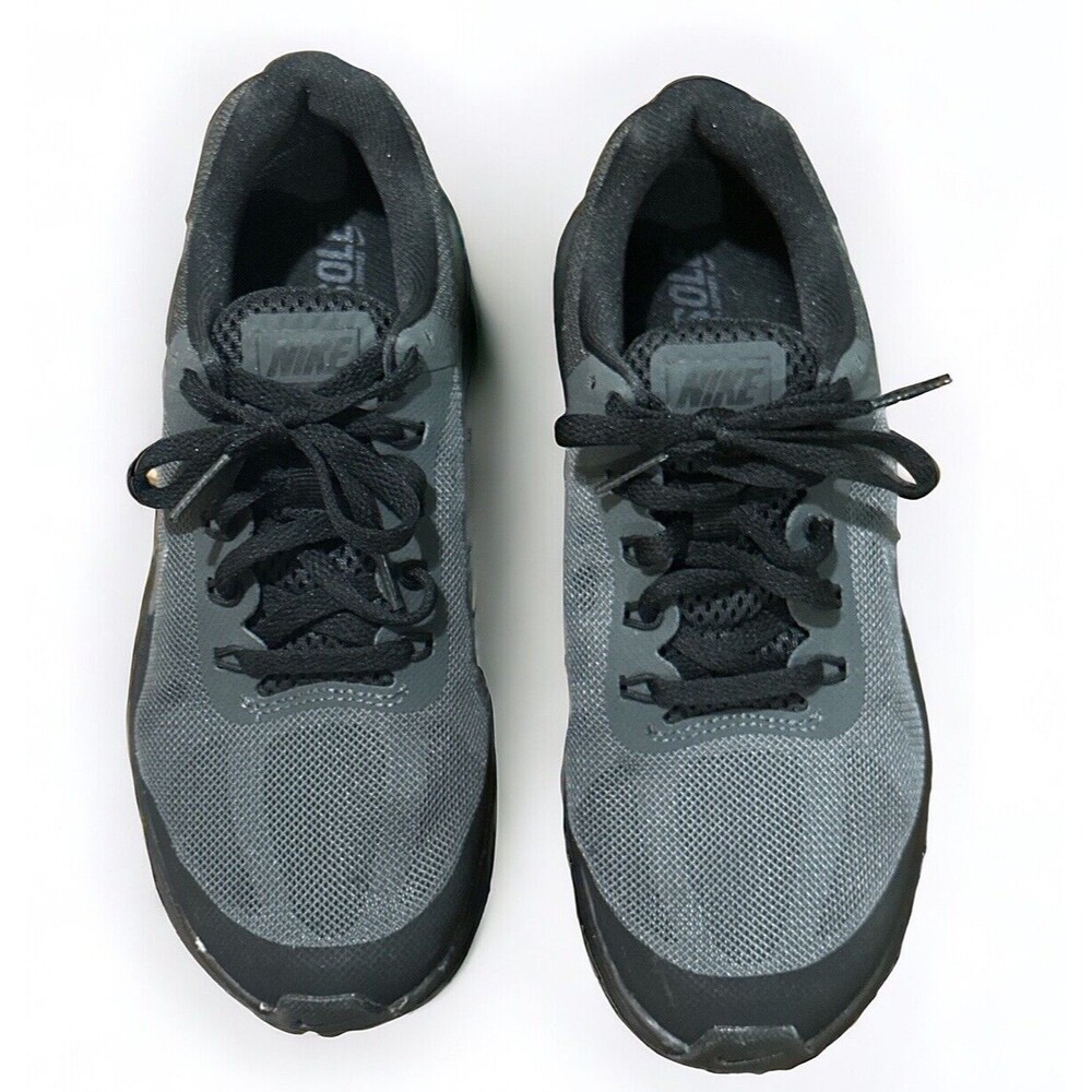 Nike Women’s Air Max Dynasty 2 Gray Black Running Shoes Sneakers Size 6 NWOT